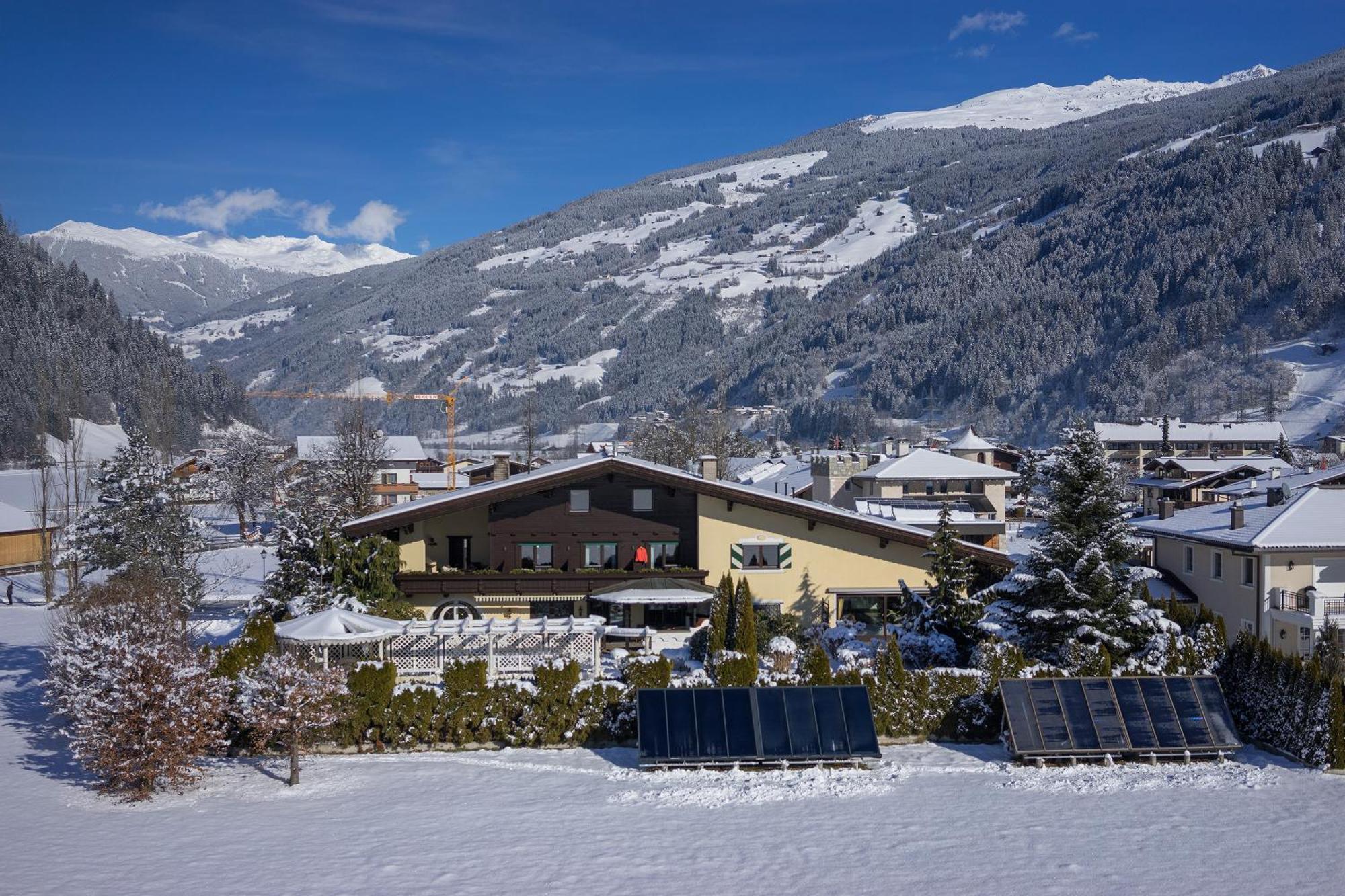 Boutiquehotel Saeumler Zell am Ziller Kültér fotó